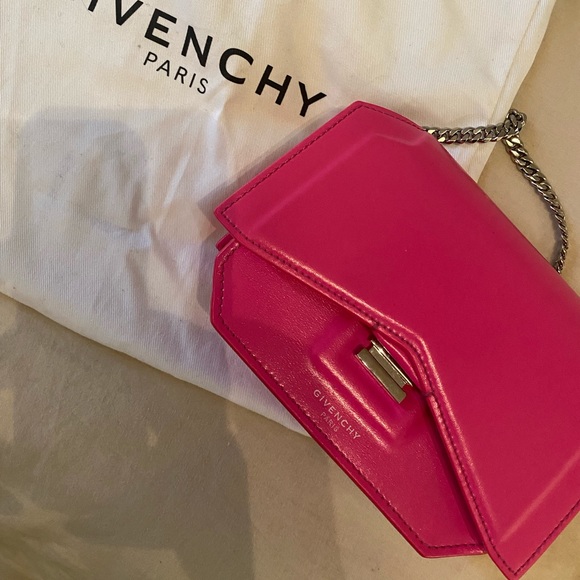 Givenchy bright pink bag - Picture 9 of 9
